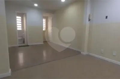 Sala comercial à venda no Centro, Niterói 