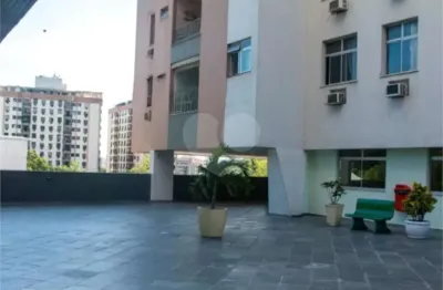 Apartamento com 2 quartos à venda na Rua Noronha Torrezão, 282, Santa Rosa, Niterói