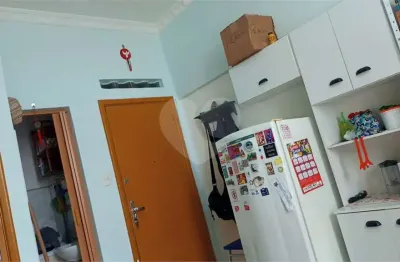 Apartamento com 1 quarto à venda na Avenida Ernani do Amaral Peixoto, Centro, Niterói