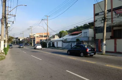 Prédio à venda na Rua Doutor Porciúncula, Venda da Cruz, São Gonçalo