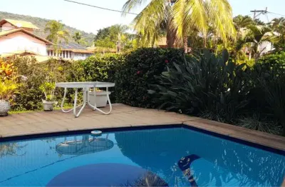 Casa em condomínio fechado com 5 quartos à venda na Estrada Francisco da Cruz Nunes, Piratininga, Niterói