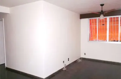 Apartamento com 2 quartos à venda na Aluísio Neiva, Centro, São Gonçalo