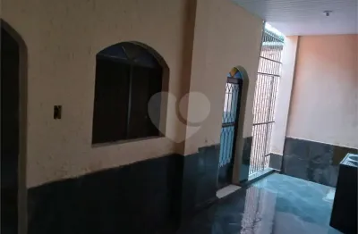 Casa com 2 quartos à venda na Petrópolis, Trindade, São Gonçalo