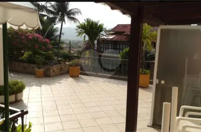 Casa com 4 quartos à venda na Rua Desembargador Nicolau Mary Júnior, 628, Camboinhas, Niterói