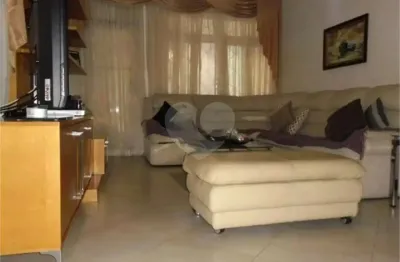 Casa com 3 quartos à venda na Rua Doutor Beltrão, Santa Rosa, Niterói