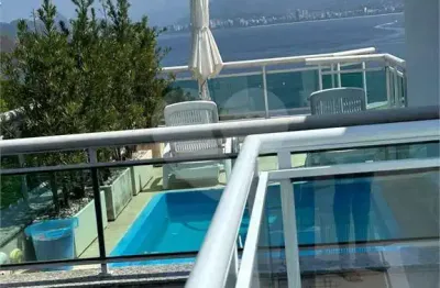 Cobertura com 3 quartos à venda na Rua Joaquim Távora, Icaraí, Niterói