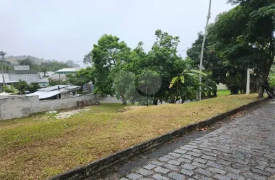 Terreno em condomínio fechado à venda na Estrada Frei Orlando, Jacaré, Niterói