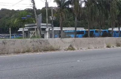 Terreno à venda na Rodovia Amaral Peixoto, Rio do Ouro, São Gonçalo