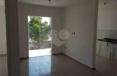 Apartamento com 3 quartos à venda na Rua Alberto Santos de Carvalho, 1, Porto Novo, São Gonçalo