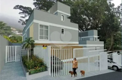 Casa em condomínio fechado com 2 quartos à venda na Avenida Thomaz Edison de Andrade, Vila Progresso, Niterói
