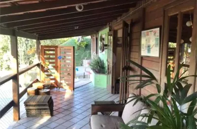 Casa em condomínio fechado com 3 quartos à venda na Rua Cândido Portinari, Mata Paca, Niterói