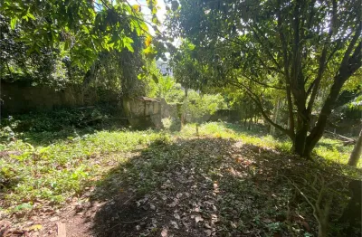Terreno à venda na Rua Porto Alegre, Mata Paca, Niterói