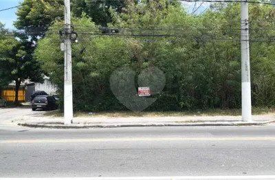 Terreno à venda na Avenida Central Ewerton Xavier, Serra Grande, Niterói