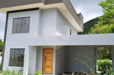 Casa com 3 quartos à venda na Oldemar Francisco Figueiredo, Ubatiba, Maricá