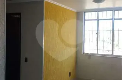 Apartamento com 2 quartos à venda no Colubande, São Gonçalo 