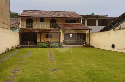 Casa com 3 quartos à venda na Rua Ferdinando Ognibeni, Maravista, Niterói