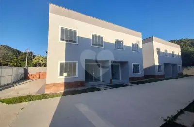 Casa em condomínio fechado com 4 quartos à venda na José Ferreira Vaz, Itaipu, Niterói