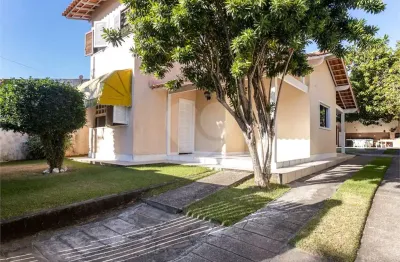 Casa com 3 quartos à venda na Rua Doutora Namir Peralta, Piratininga, Niterói