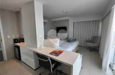 Ponto comercial à venda na Avenida Lúcio Costa, Recreio dos Bandeirantes, Rio de Janeiro