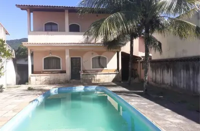 Casa com 5 quartos à venda na Das Acácias, Centro, Maricá