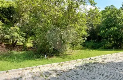 Terreno em condomínio fechado à venda na Rodovia Vereador Oldemar Guedes Figueiredo, Ubatiba, Maricá