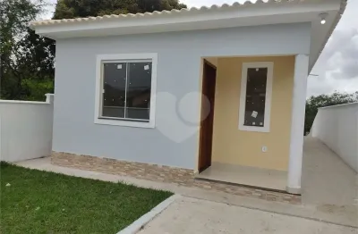 Casa com 2 quartos à venda na Da Varginha, Itapeba, Maricá