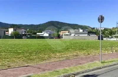 Terreno em condomínio fechado à venda na Rodovia Ernani do Amaral Peixoto, Itapeba, Maricá