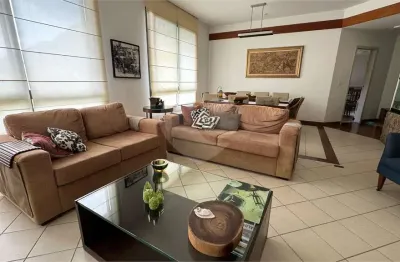 Casa com 4 quartos à venda no São Francisco, Niterói 