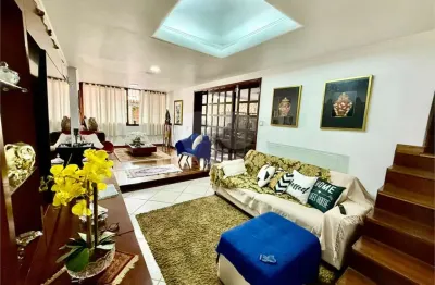 Casa com 4 quartos à venda na Brasília, Piratininga, Niterói