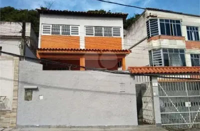 Casa com 4 quartos à venda na São Luiz, Santa Rosa, Niterói