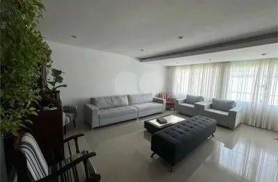 Casa com 4 quartos à venda na Augusto Vieira Jacques, Maravista, Niterói