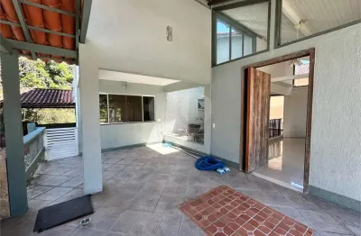 Casa em condomínio fechado com 4 quartos à venda na Rua Uruguai, Mata Paca, Niterói