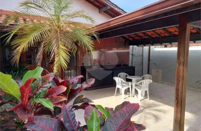 Casa com 2 quartos à venda na Dois, Serra Grande, Niterói
