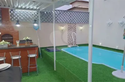 Casa com 4 quartos à venda na Professora Angeolina Petrópolis, Itaipu, Niterói