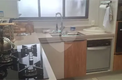 Apartamento com 3 quartos à venda na Rua Lopes Trovão, Icaraí, Niterói