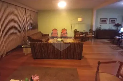 Apartamento com 4 quartos à venda na Rua Osvaldo Cruz, 49, Icaraí, Niterói