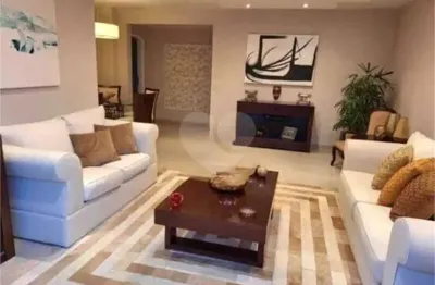 Apartamento com 4 quartos à venda na Rua Álvares de Azevedo, Icaraí, Niterói