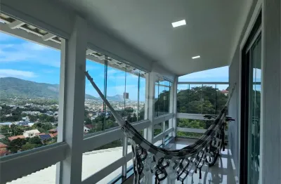 Casa em condomínio fechado com 5 quartos à venda na Avenida Central Ewerton Xavier, 808, Itaipu, Niterói