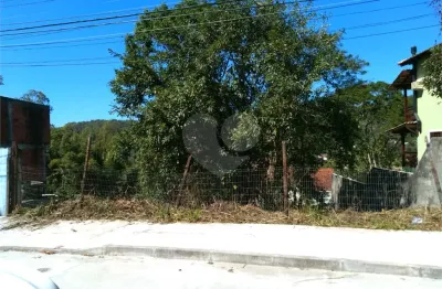 Terreno à venda no Maria Paula, Niterói 