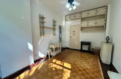 Apartamento com 2 quartos à venda na Rua Doutor Tavares de Macedo, Icaraí, Niterói