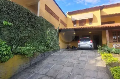 Casa com 4 quartos à venda na Santo Cristo, Fonseca, Niterói