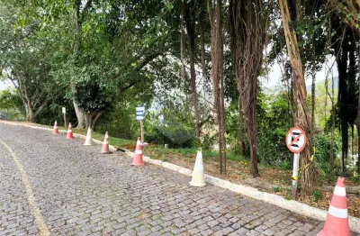 Terreno em condomínio fechado à venda na Rua Geógrafo Amora, Piratininga, Niterói