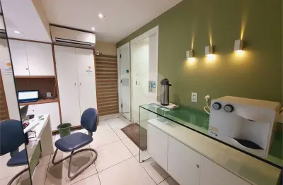 Sala comercial à venda na José Clemente, Centro, Niterói