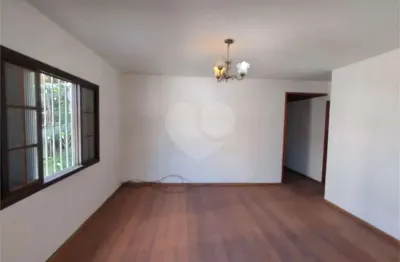 Casa com 3 quartos à venda na Rua Doutor Joaquim Peixoto, Charitas, Niterói