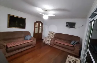 Casa com 4 quartos à venda no Engenhoca, Niterói 