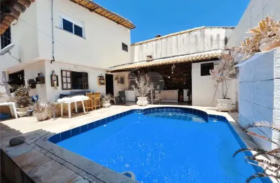 Casa com 4 quartos à venda na Vereador Agostinho De Paula Santos, Piratininga, Niterói
