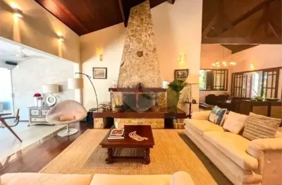 Terreno em condomínio fechado à venda na Rua Santo Eduardo, 113, Piratininga, Niterói