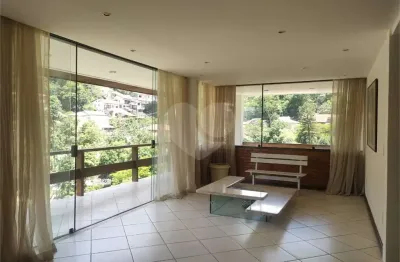 Terreno em condomínio fechado à venda em Piratininga, Niterói 