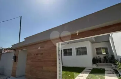 Terreno em condomínio fechado à venda em Várzea das Moças, São Gonçalo 