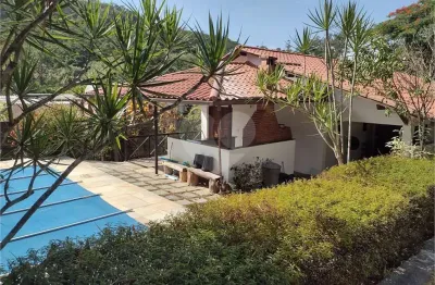 Chácara / sítio com 8 quartos à venda no Rio do Ouro, Niterói 